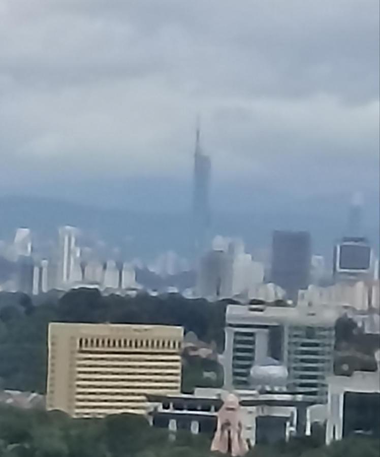 Homestay Shah Alam - Near I-Cty المظهر الخارجي الصورة